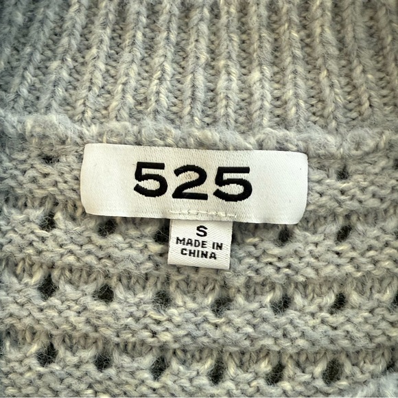 525 Joanna Pullover - Picture 9 of 11